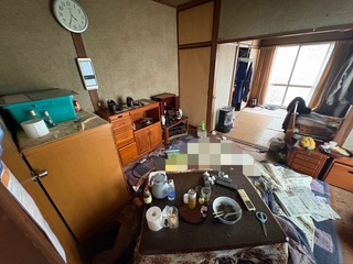 長崎市で行った特殊清掃の作業前写真