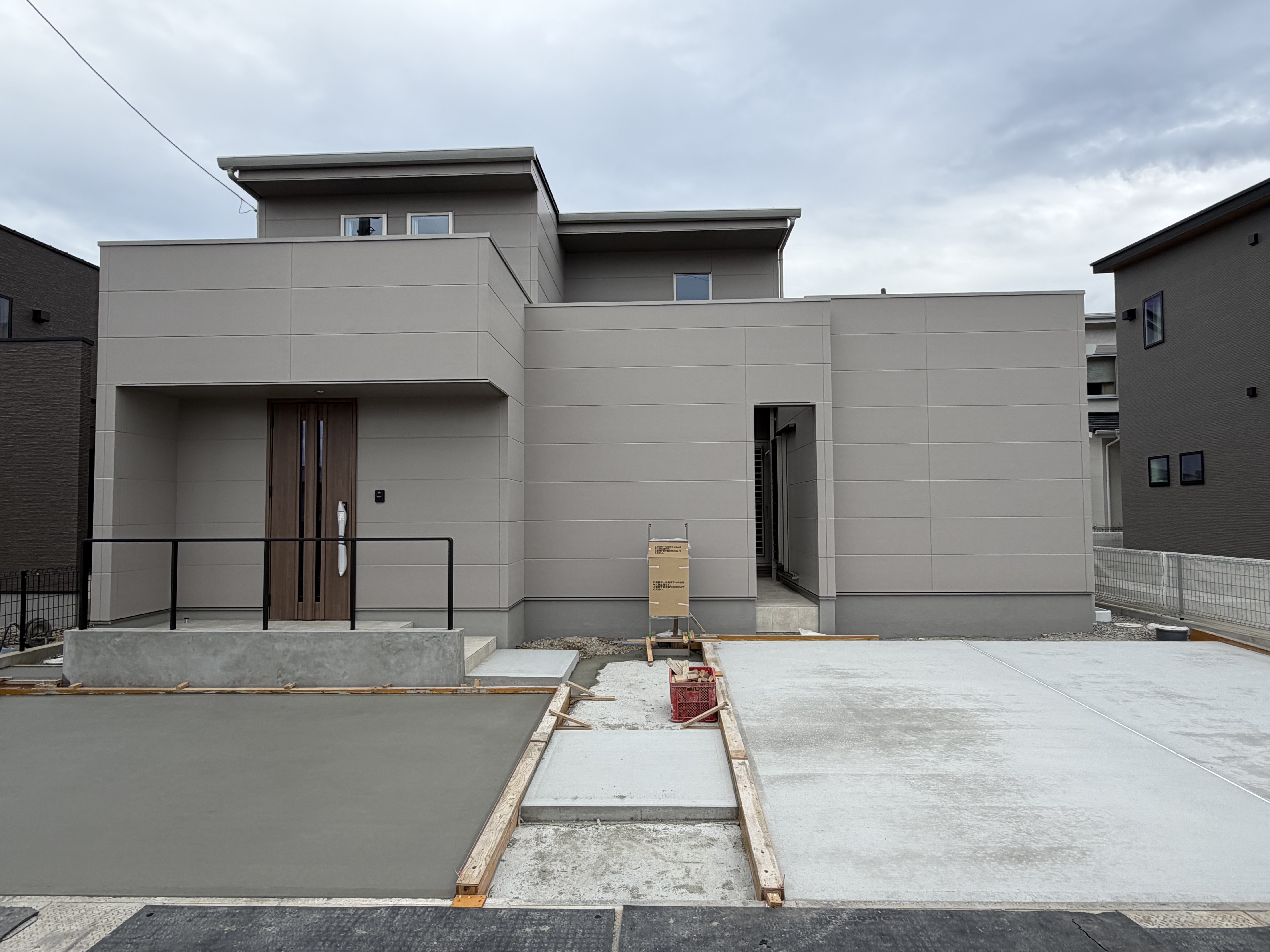 OURS杭出津4号地
