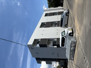 MODERNPARAZZO 大村litmus